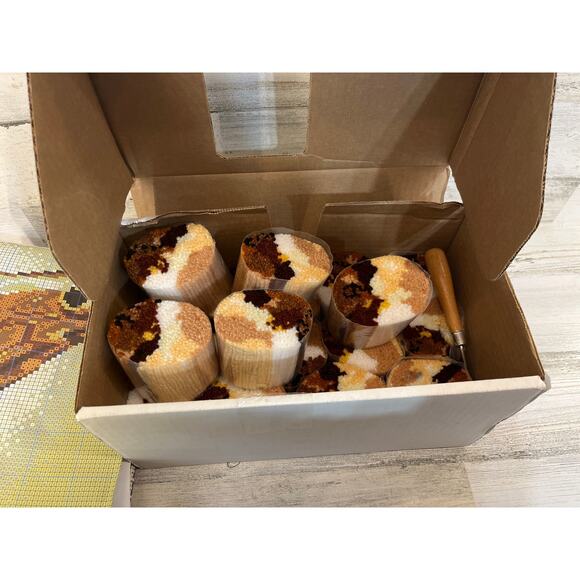 COMPLETE Wonder Art Latch Hook Kit 426404 Horse 20” x 30” Cowboy Wall Hanging - Picture 5 of 8